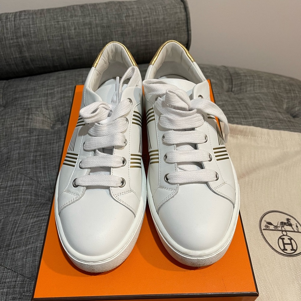 Hermes avantage sneakers